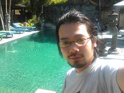 SH350385.JPG