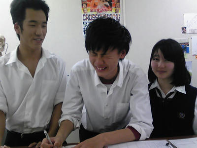 SH350572.JPG
