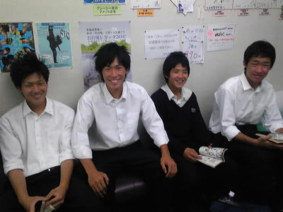 SH350618.JPG