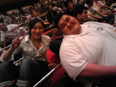 SH350676.JPG