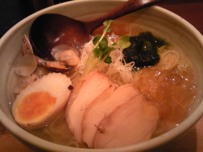 SH350842.JPG