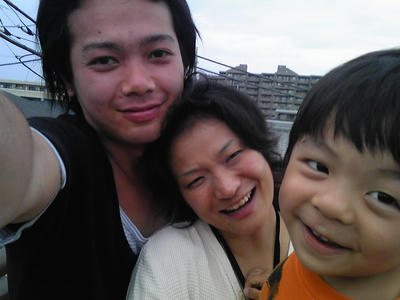 SH350870.JPG