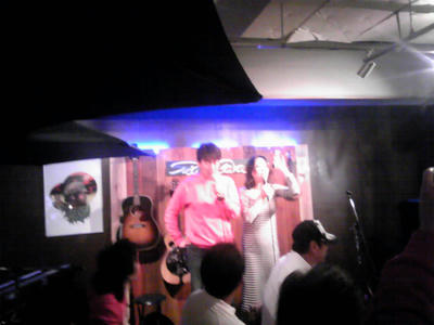 SH350330.JPG