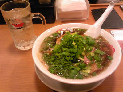 SH350369.JPG