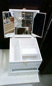 box3.jpg