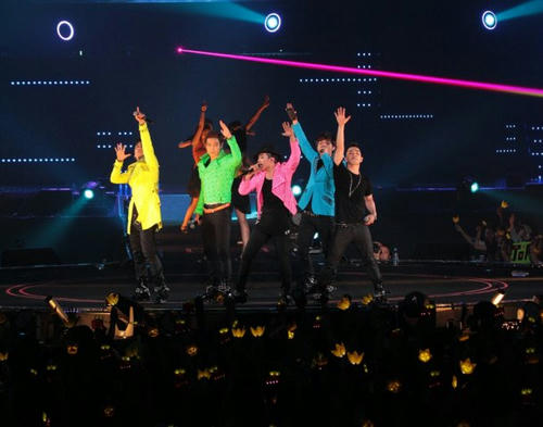 news_large_bigbang_makuhari01.jpg