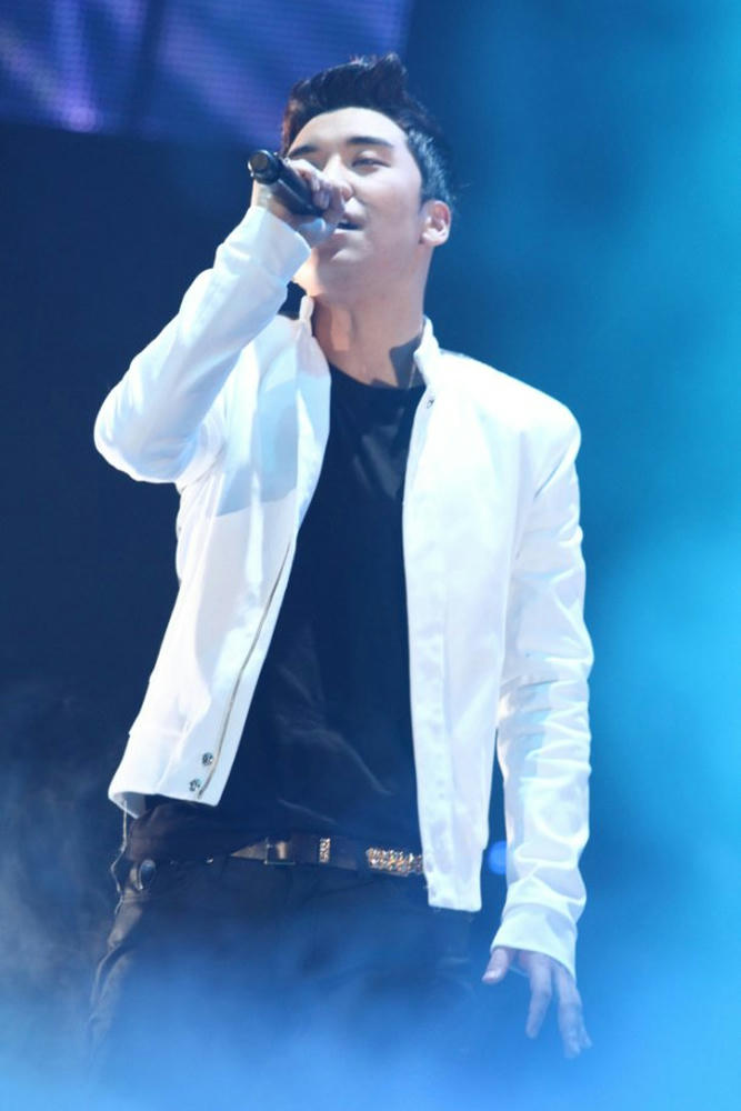 news_large_bigbang_makuhari04.jpg