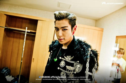 8188-bigbang-alive.jpg