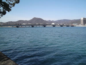 201103053.jpg