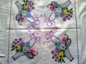 クロスステッチのバスケット