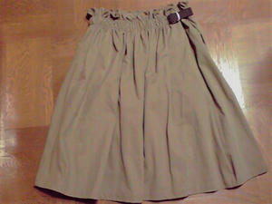 ギャザースカート