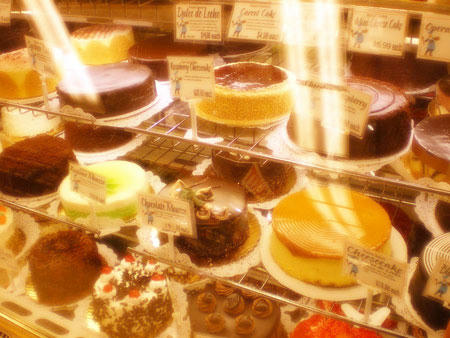 色とりどりのケーキ