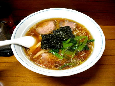 完成された 普通のラーメン まるいち 四谷三丁目 太る捜査録