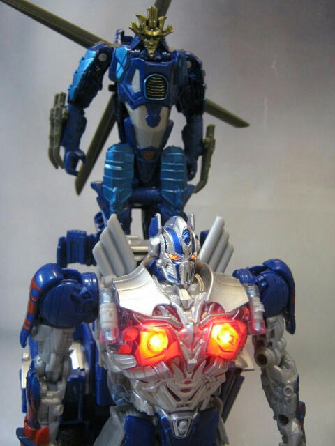 オートボット4体セット トランスフォーマー ダークサイドムーン