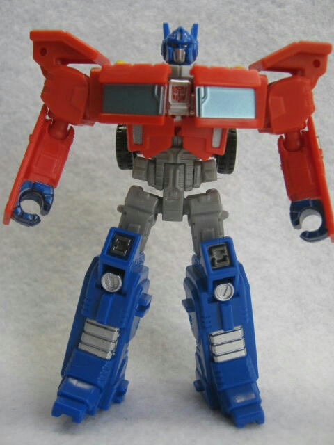 TRANSFORMERS GENERATIONS OPTOMUS PRIME & AUTOBOT ROLLER