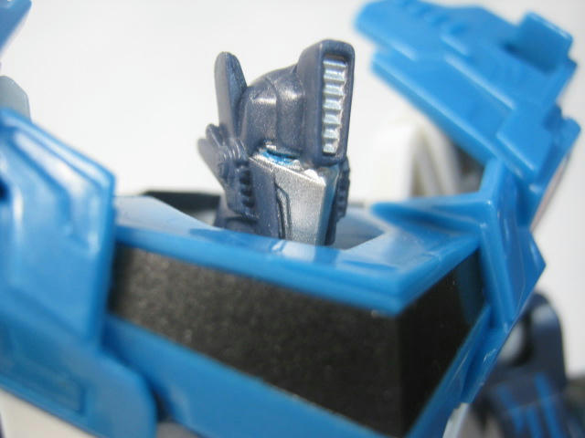 TRANSFORMERS ROBOT IN DISGUISE BLIZZARD STRIKE OPTIMUS PRIME(ロボット イン ディスガイズ ブリザードストライク オプティマスプライム)|気まぐれTOYブラザー TRANSFORMERS ROBOT IN DISGUISE BLIZZARD STRIKE OPTIMUS PRIME(ロボット イン ディスガイズ ブリザードストライク オプティマスプライム)|気まぐれTOYブラザー