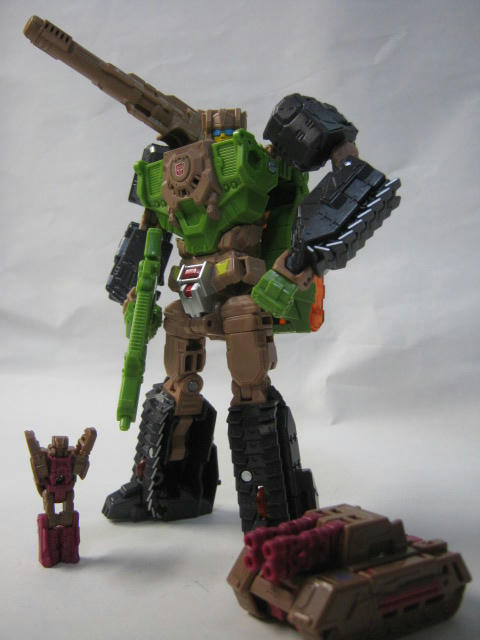 TRANSFOMERS TITANS RETURN SKYTREAD(タイタンズリターン スカイ