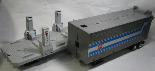 トランスフォーマー ペプシコンボイ|気まぐれTOYブラザー トランスフォーマー ペプシコンボイ|気まぐれTOYブラザー