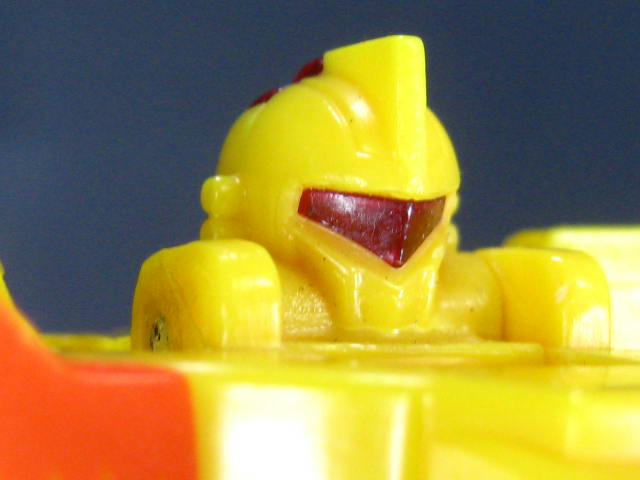 TRANSFORMERS GENERATION2 LEADFOOT (G2 リードフット