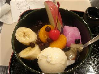 西池袋　三原堂　クリームあんみつ１
