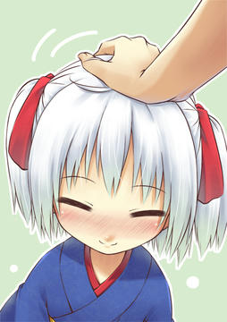 なでなで