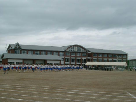 尾上中学校