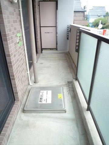 79506190.jpeg