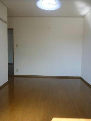 P1100475_400.jpg