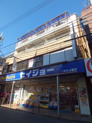199_400.jpg