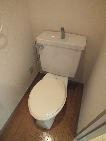 169.JPG