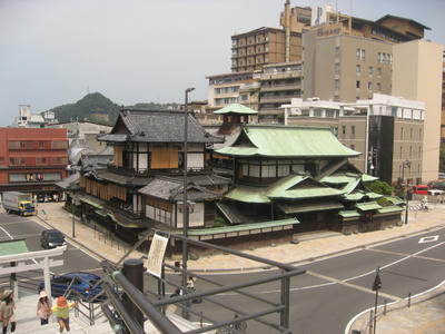 道後温泉本館