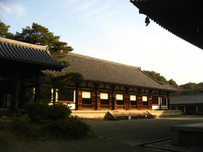 講堂