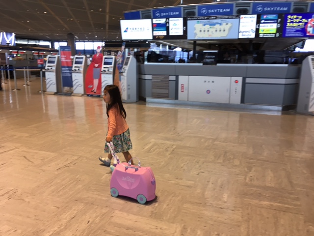 成田空港で、トランキ