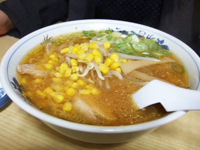 温泉宿から流れてくる泥酔客はこれをすべて食する事が出来るのであろうか・・・