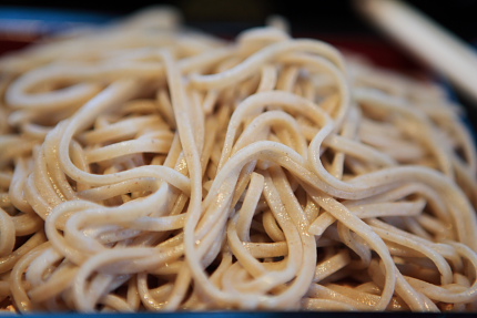 万能な感じの蕎麦です。