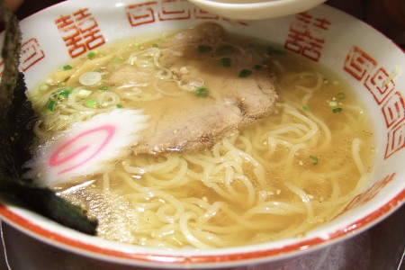 ぬーぼうの塩ラーメン　接写