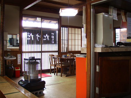 たけだ 店内