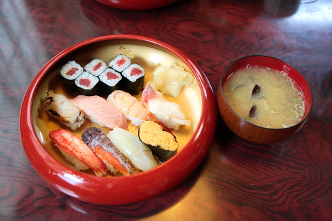 七ヶ浜町　寿しよしの上寿し