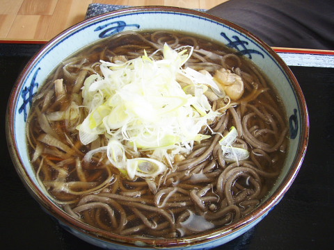 鳥そば大盛800円 つる福