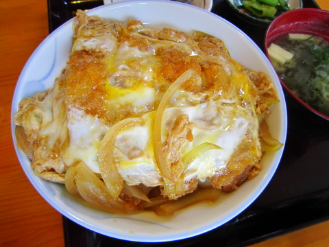 んまいんだ。このカツ丼