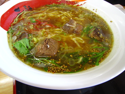 大野木らーめん　牛肉ラーメン