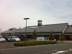 トレーラも駐車可能（マリナ’ＲＶ）