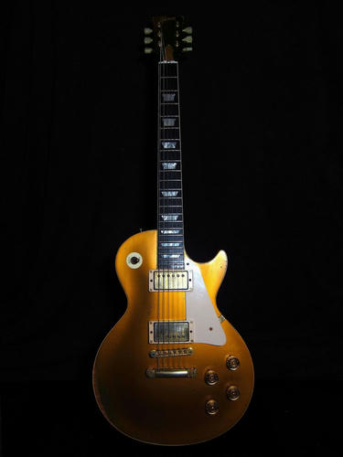 Gibson_Custom_Shop_HISTORIC_57LesPaul_Reissue_GoldTop.jpg