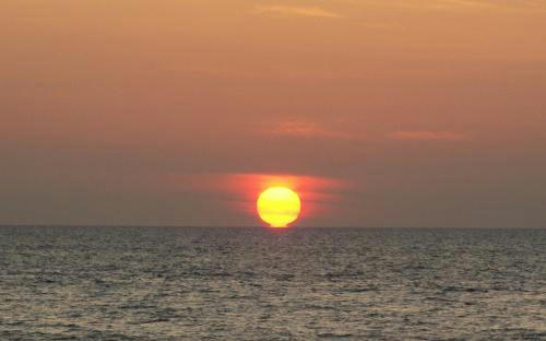 sunset02.jpg