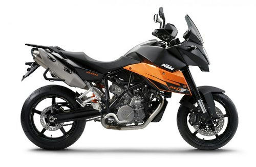 990_supermotoT.jpg