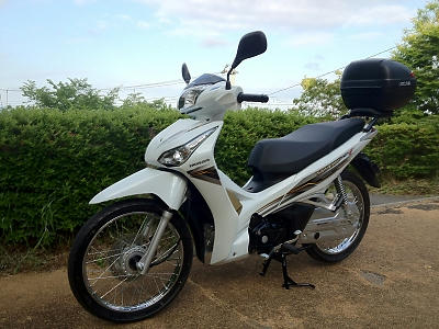 wave125i_001.jpg