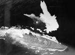 Battleship_Yamato_sinking.jpg