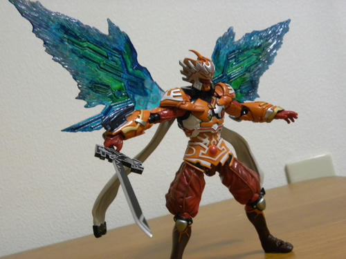 体型が男だからポーズに苦労します。。
