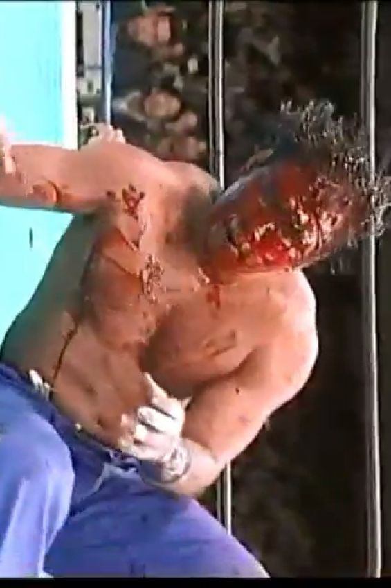 プロレス患者の男性