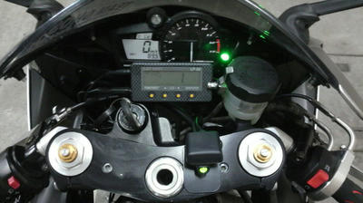 R1コックピット